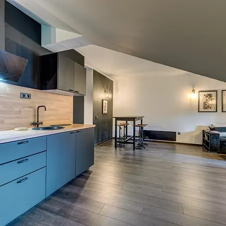 Black Box Apartment Smoljan